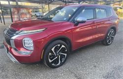 ميتسوبيشي اوتلاندر